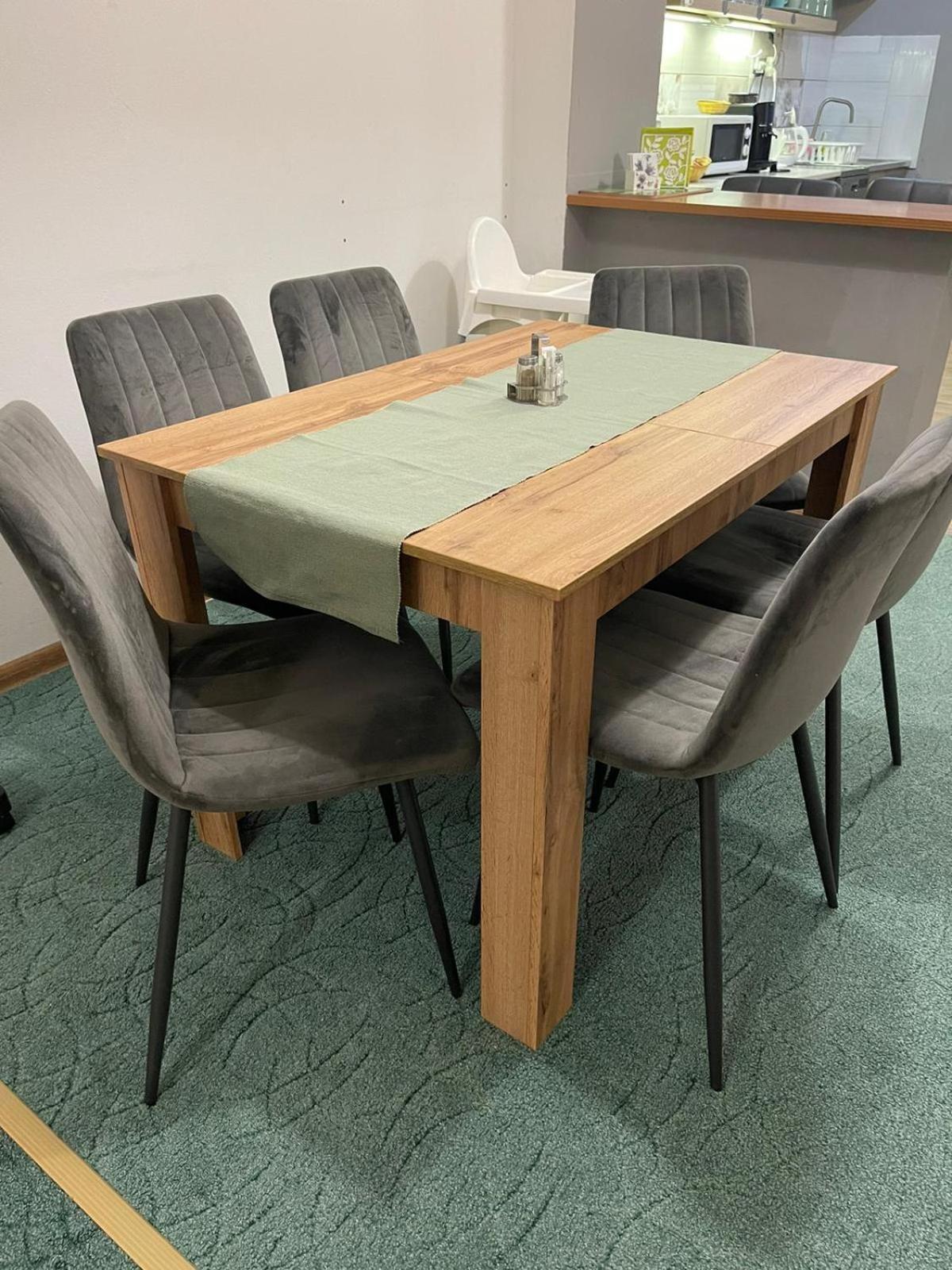Velky Apartman Bratislava Luaran gambar