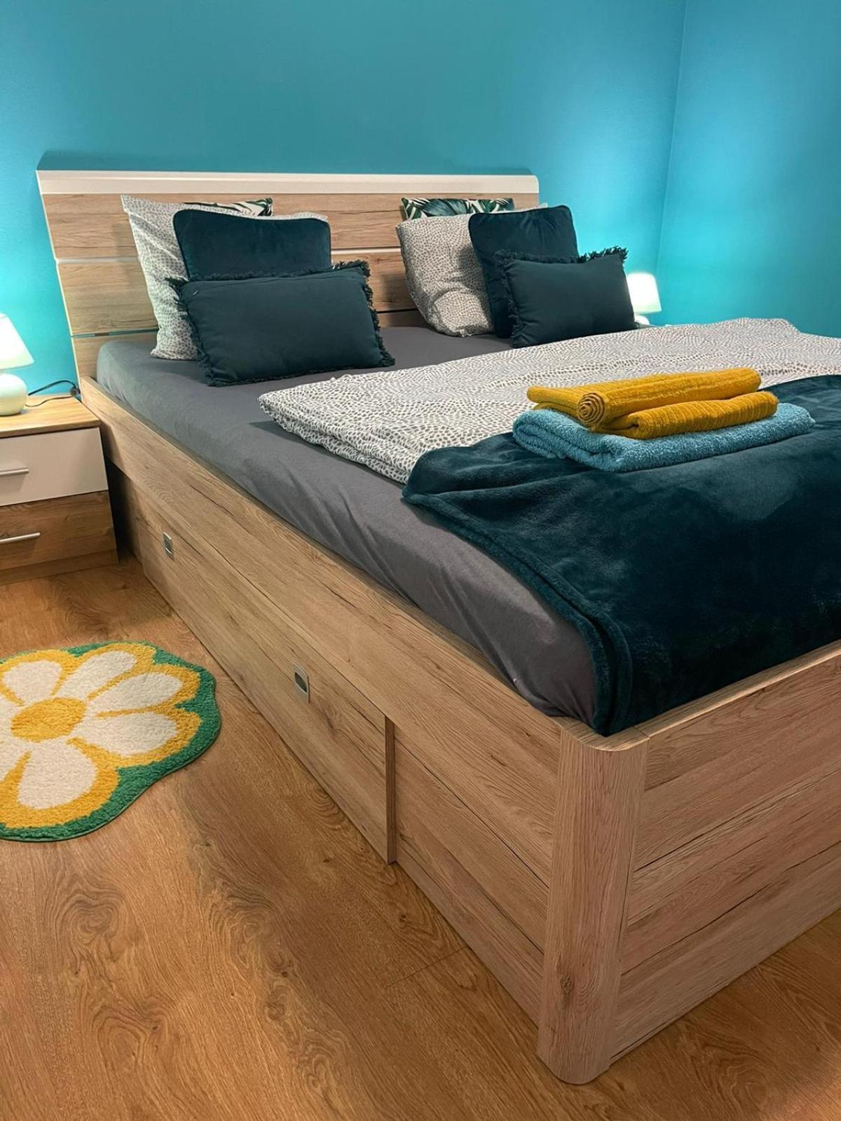 Velky Apartman Bratislava Luaran gambar