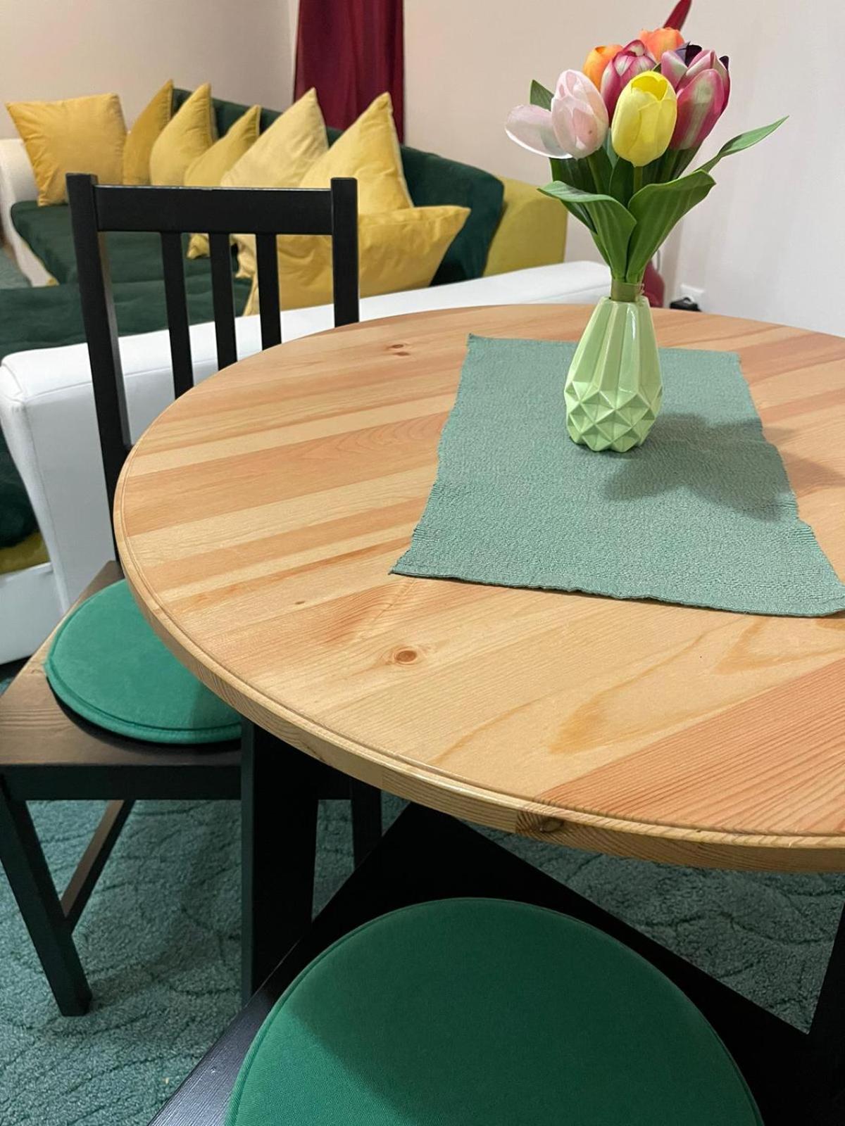 Velky Apartman Bratislava Luaran gambar