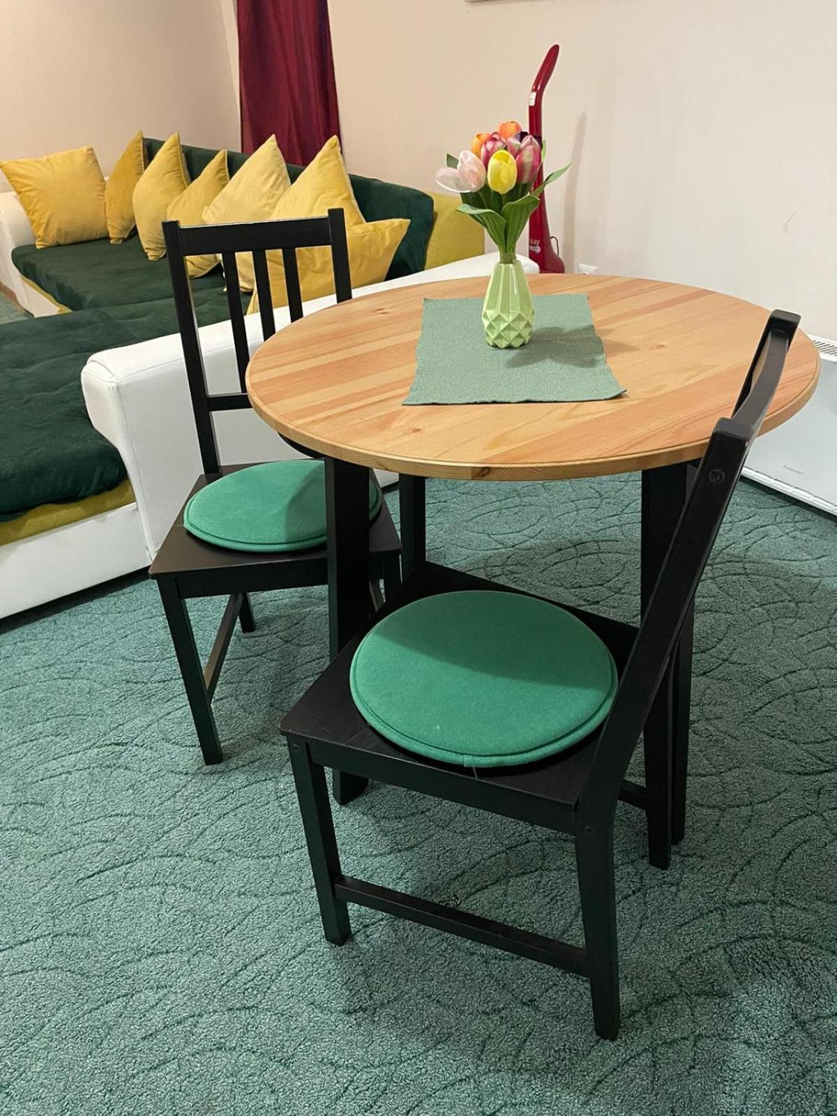 Velky Apartman Bratislava Luaran gambar